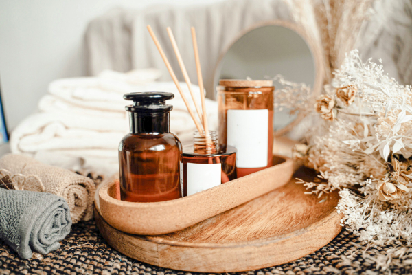 تفاوت بین خوشبوکننده جامد و مایع